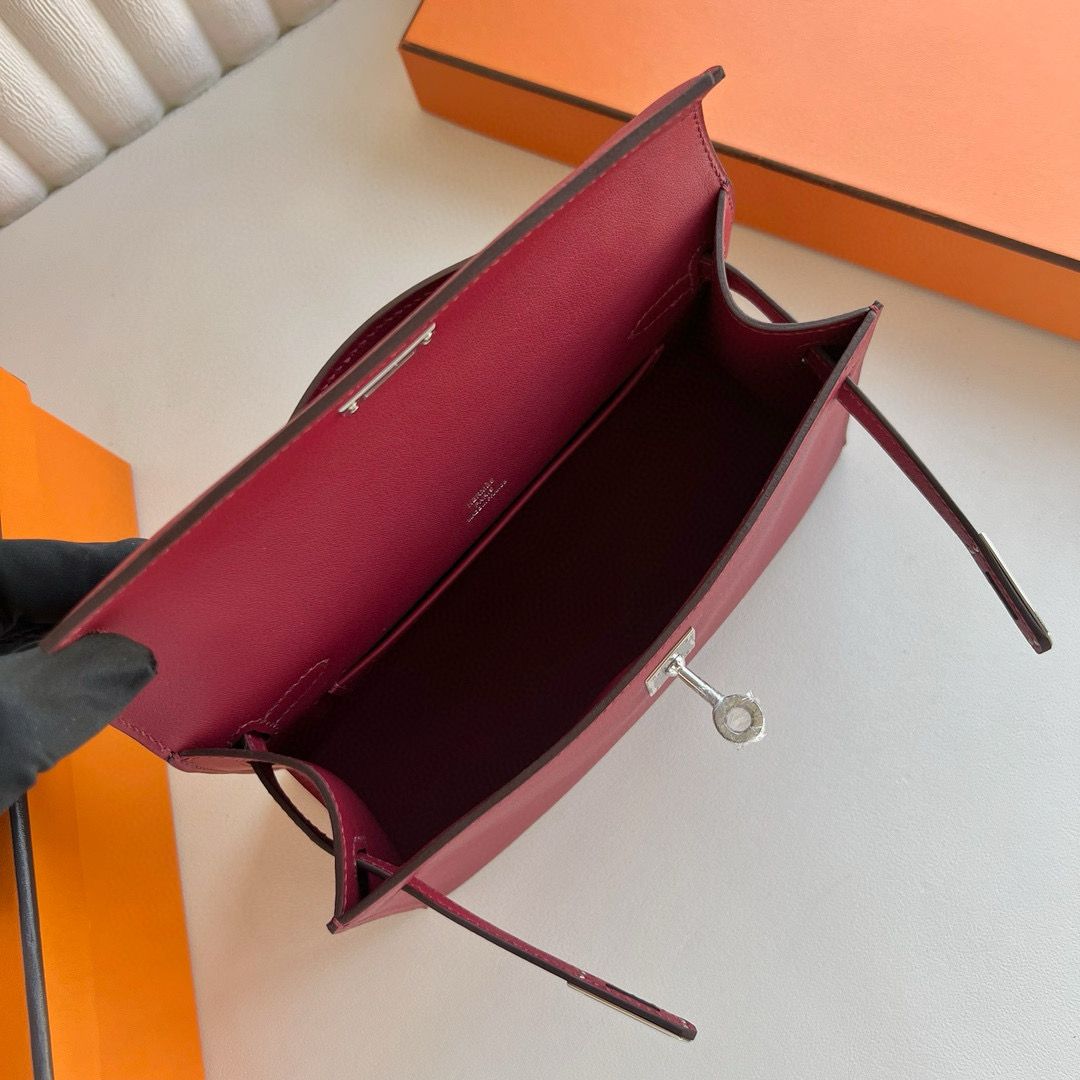 Hermes Kelly Pochette Handmade Bag in Rouge Grenat Swift Calfskin - Image 6