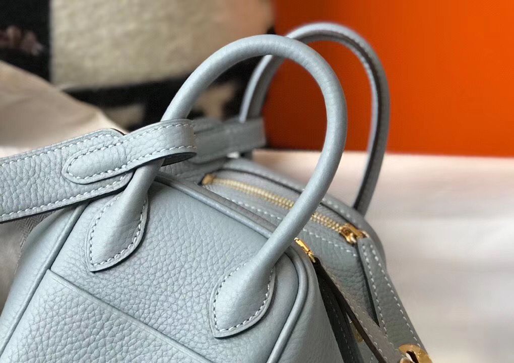Hermes Lindy Mini Bag In Blue Lin Clemence Leather GHW - Image 6