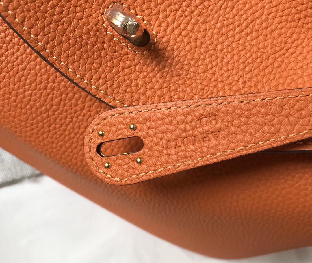 Hermes Lindy 30cm Bag In Orange Clemence Leather GHW - Image 7