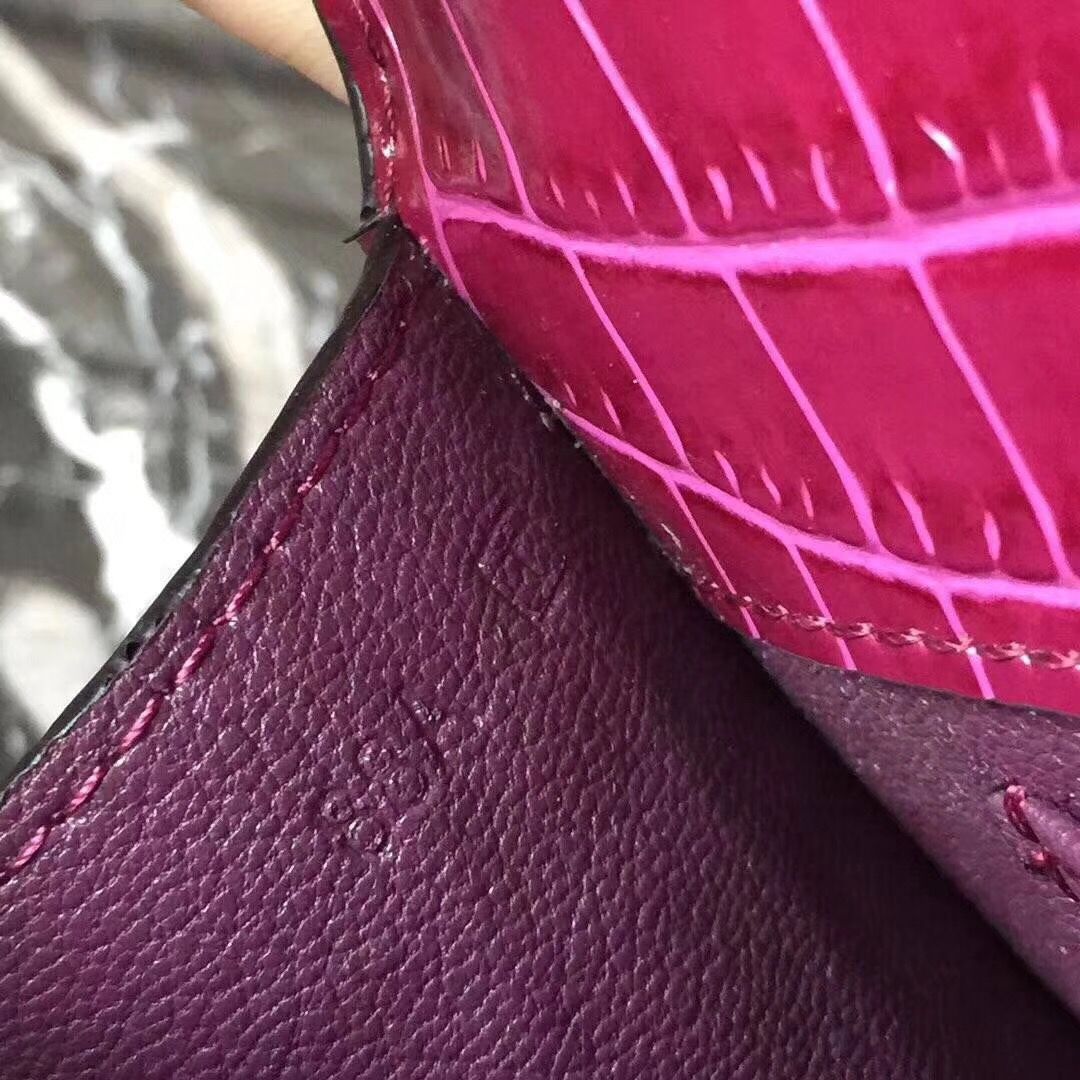 Hermes Medor Clutch Bag In Fuchsia Crocodile Leather - Image 7