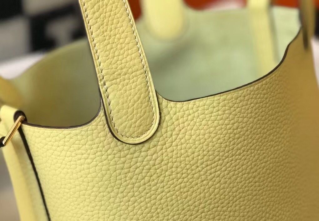 Hermes Picotin Lock 22 Bag In Jaune Poussin Clemence Leather - Image 6