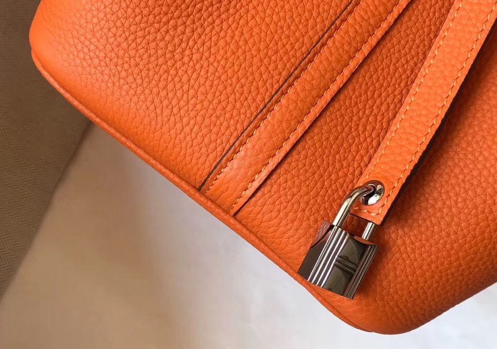 Hermes Picotin Lock 22 Bag In Orange Clemence Leather - Image 8