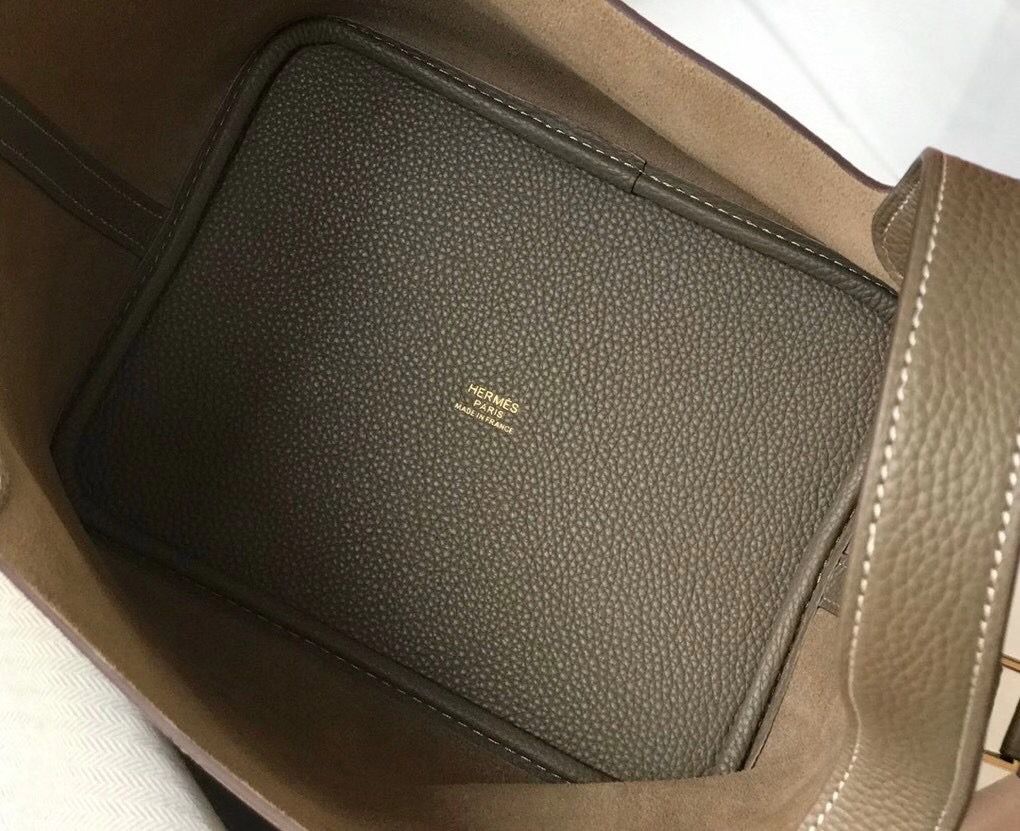 Hermes Picotin Lock 22 Bag In Taupe Clemence Leather - Image 7