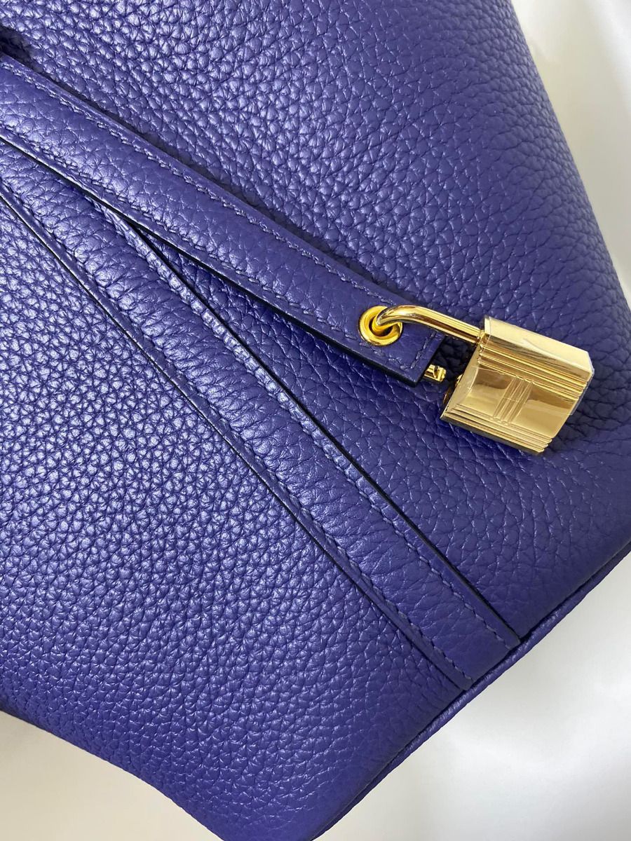 Hermes Picotin Lock 18 Handmade Bag in Blue Encre Clemence Leather - Image 3