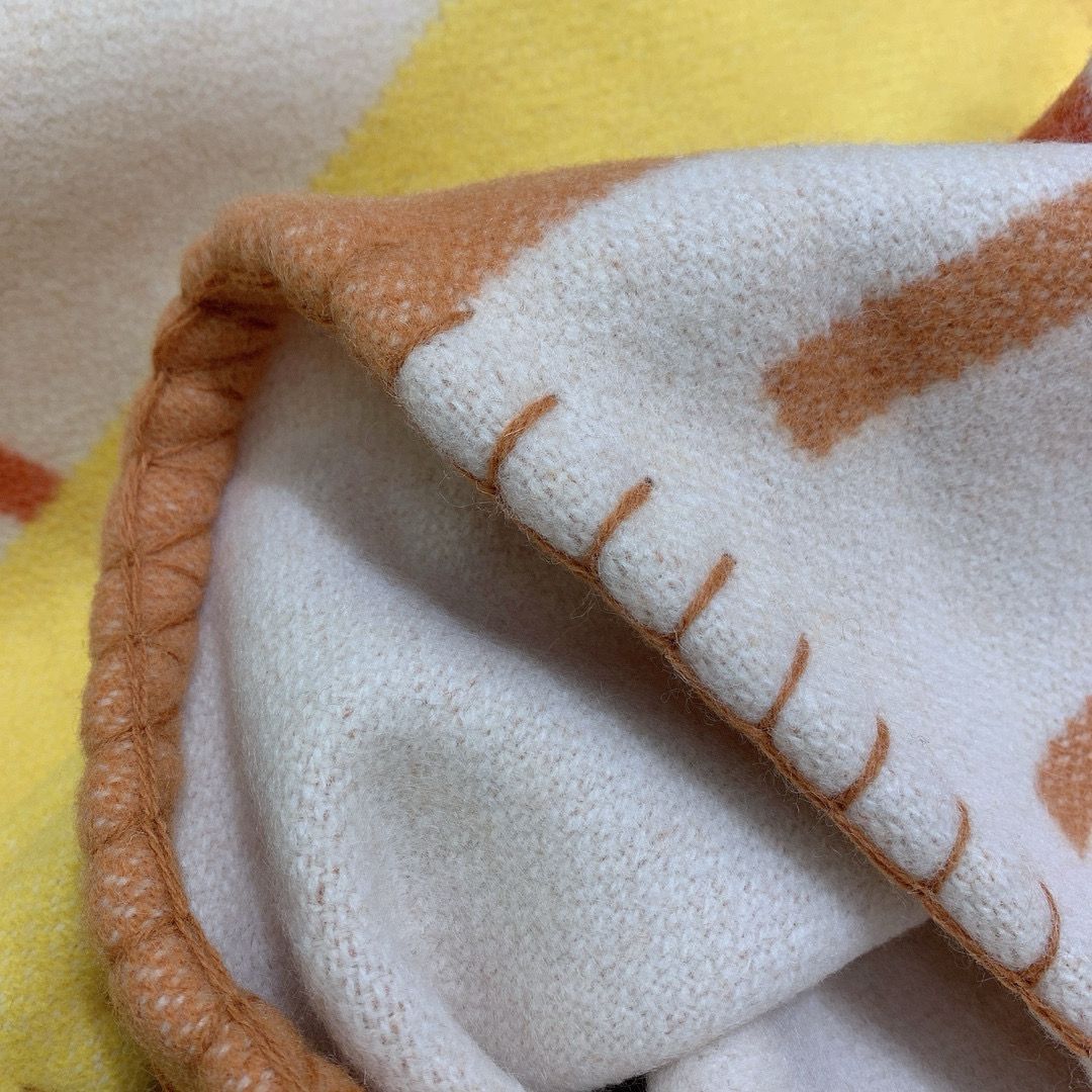 Hermes Avalon H Club Blanket in Terre Cuite/Yellow Cashmere - Image 6