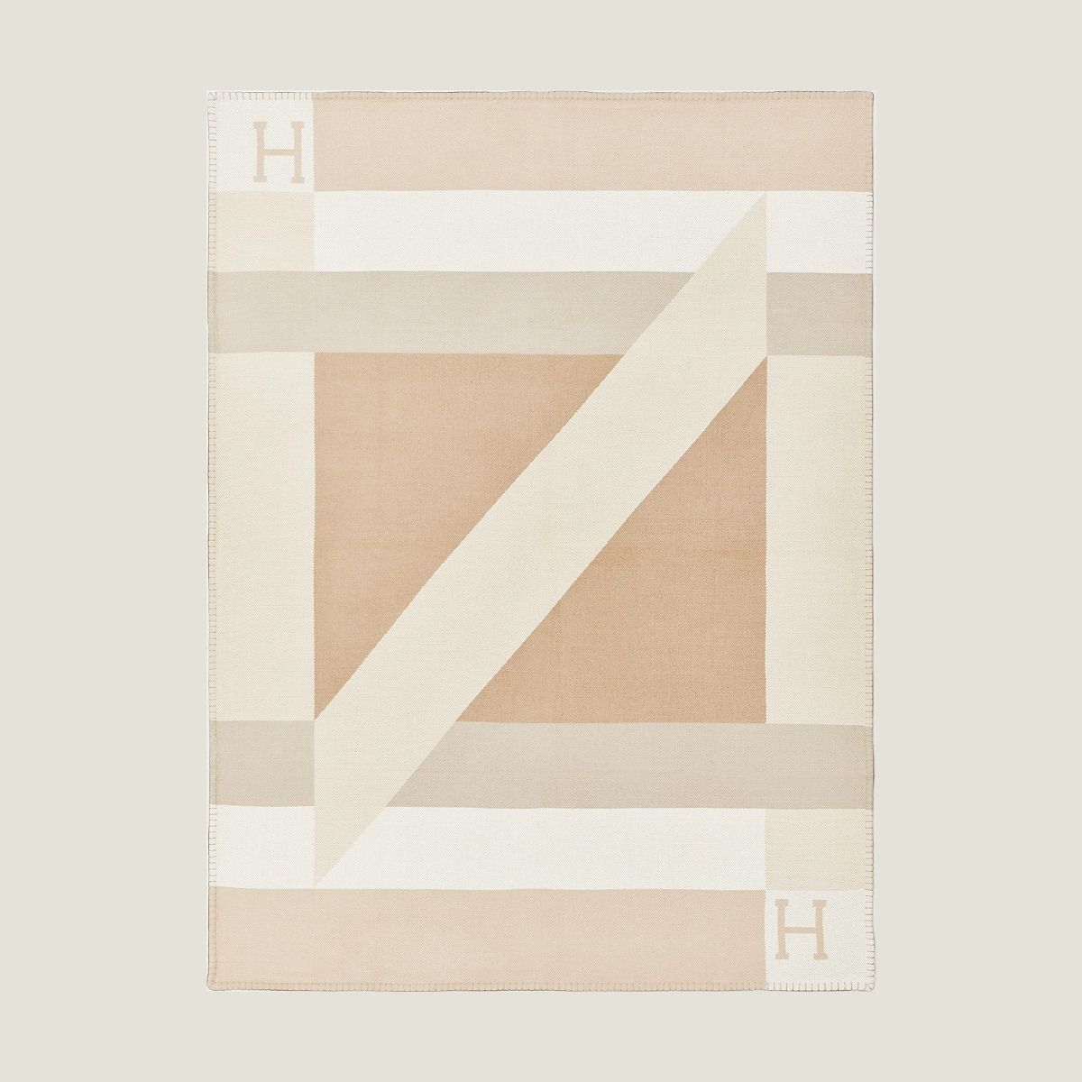 Hermes H Drapeau Blanket in Naturel and Grege Cashmere - Image 3