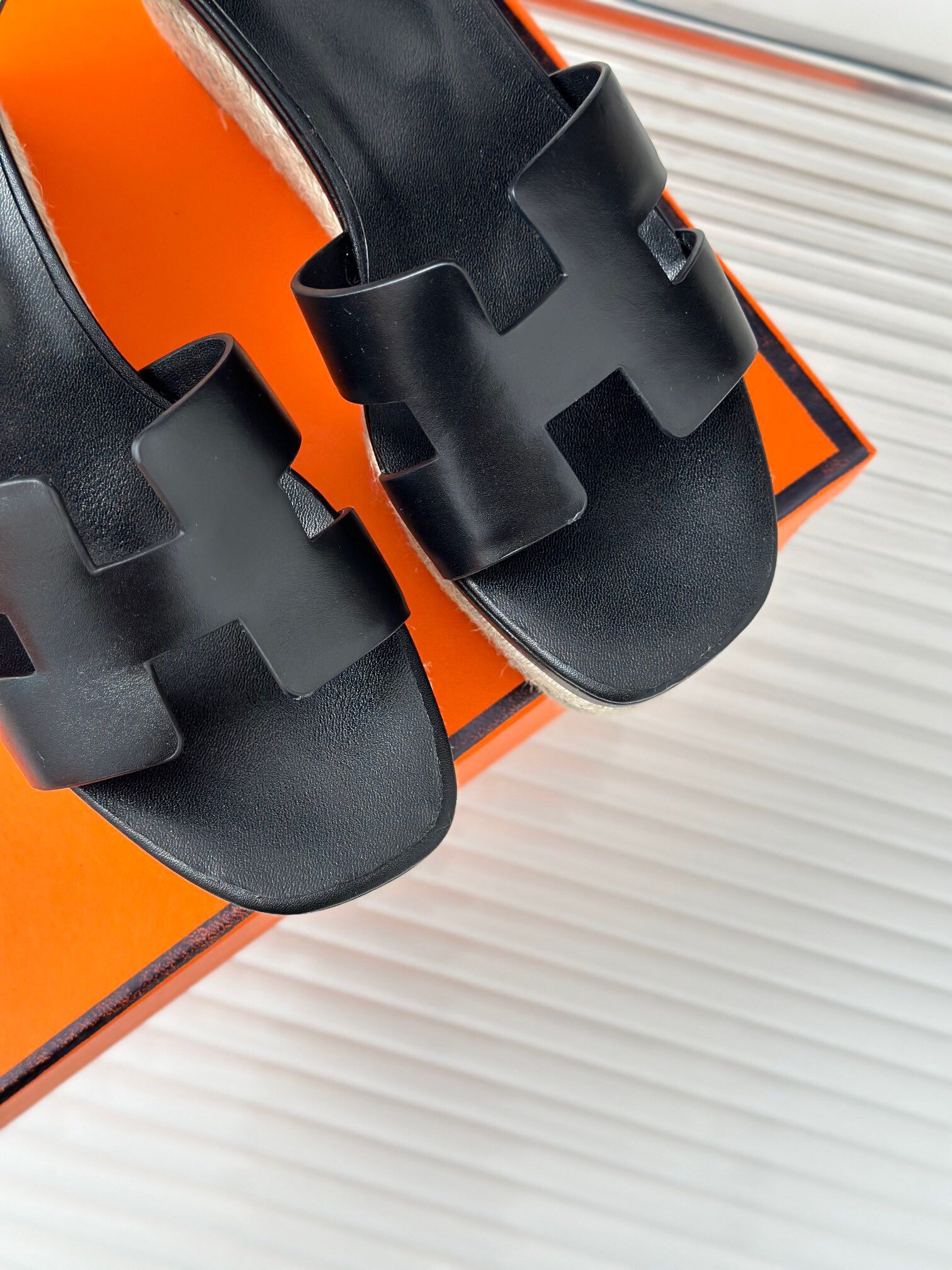 Hermes Elda Espadrilles in Black Leather - Image 8