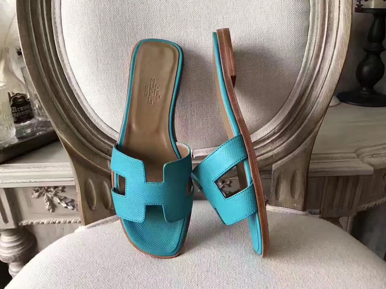 Hermes Oran Sandals In Lagon Epsom Leather - Image 3