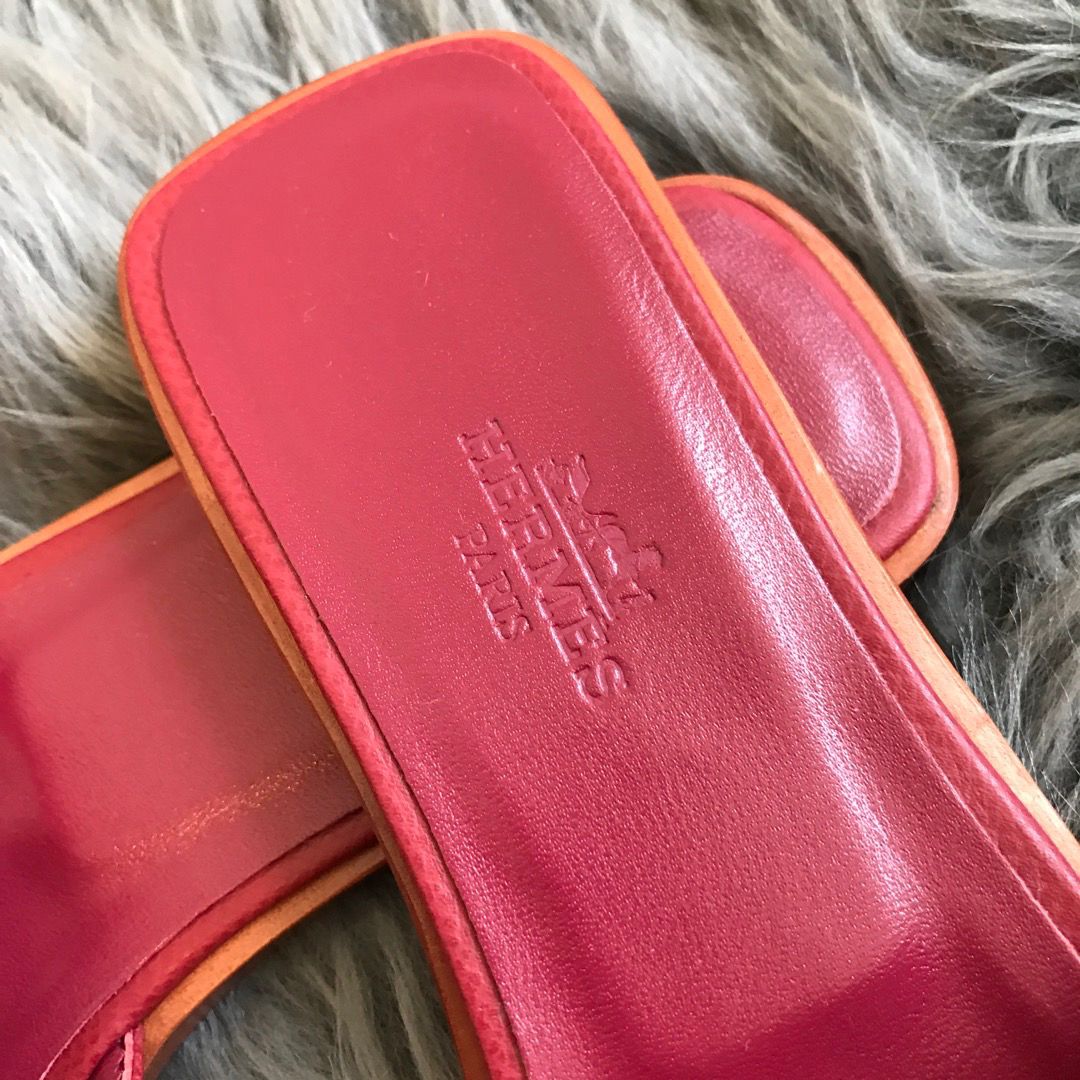 Hermes Oran Slide Sandals In Ruby Epsom Calfskin - Image 5