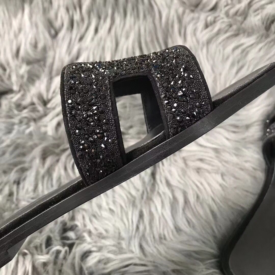 Hermes Oran Sandals In Black Suede With Black Crystal - Image 5