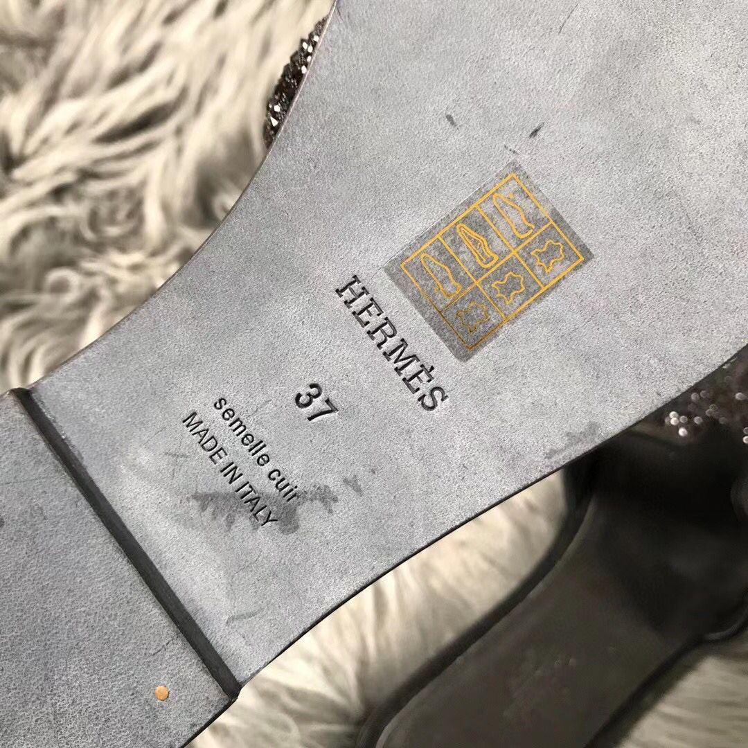 Hermes Oran Sandals In Black Suede With Black Crystal - Image 6