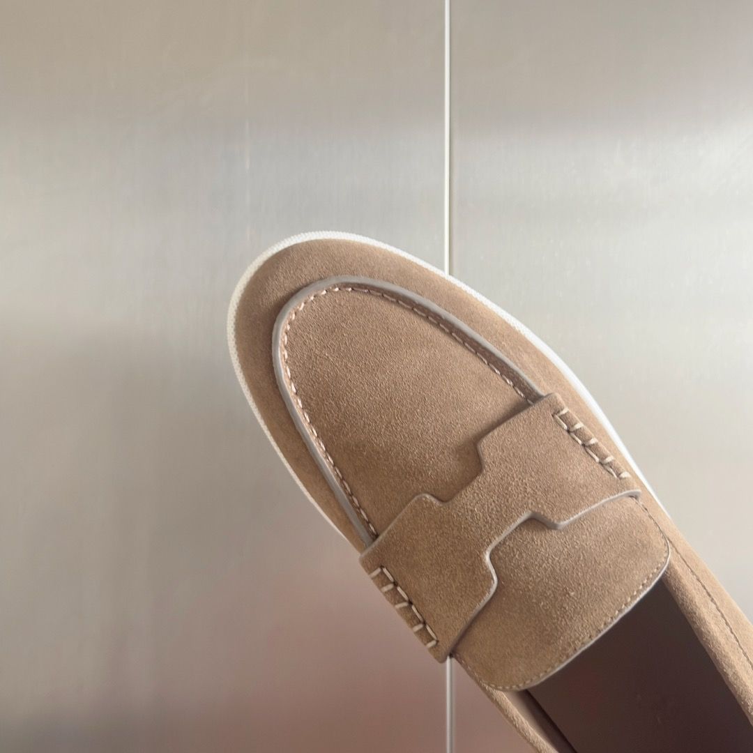 Hermes Men's Job Loafers in Etoupe Suede Calfskin - Image 9