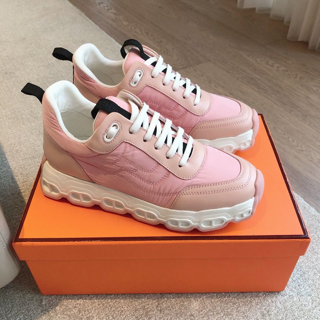 Hermes Women's Impulse Sneakers in Pink Fabric and Leather - Image 4
