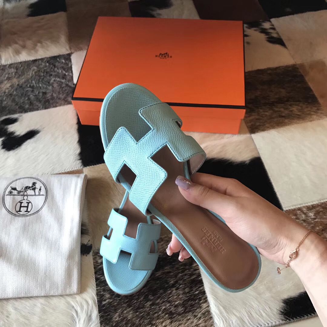 Hermes Oasis Sandals In Blue Atoll Epsom Leather - Image 3