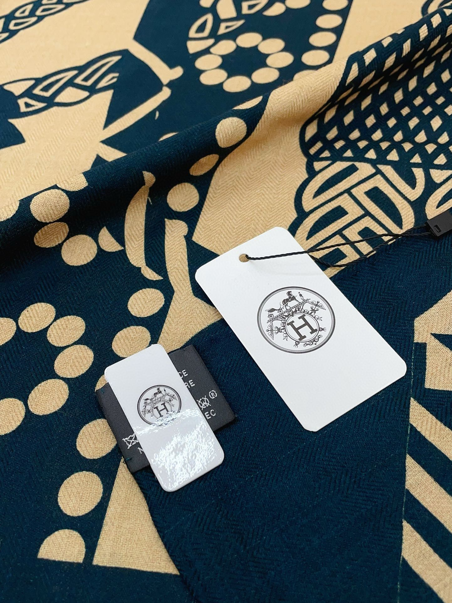 Hermes Blue Fantaisie d'Etriers Shawl 140 - Image 8