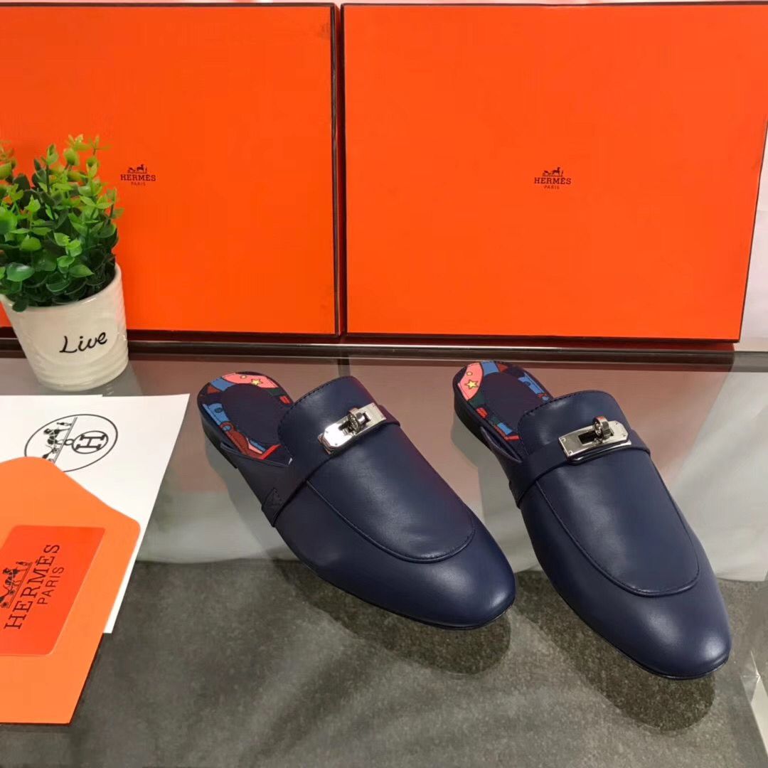 Hermes Oz Mules In Dark Blue Calfskin - Image 6