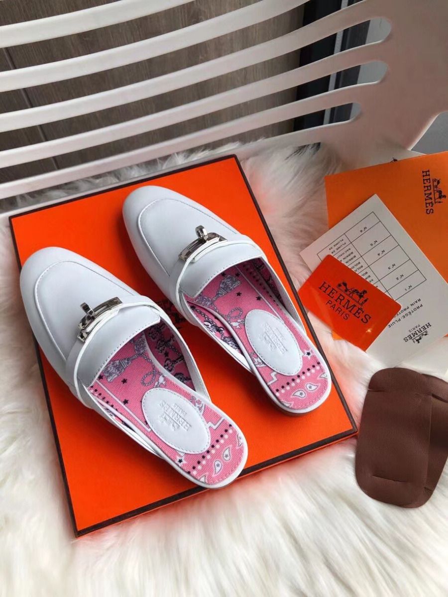 Hermes Oz Mules In White Calfskin - Image 5