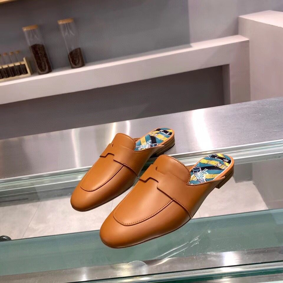 Hermes Catena Mules In Brown Calfskin - Image 3