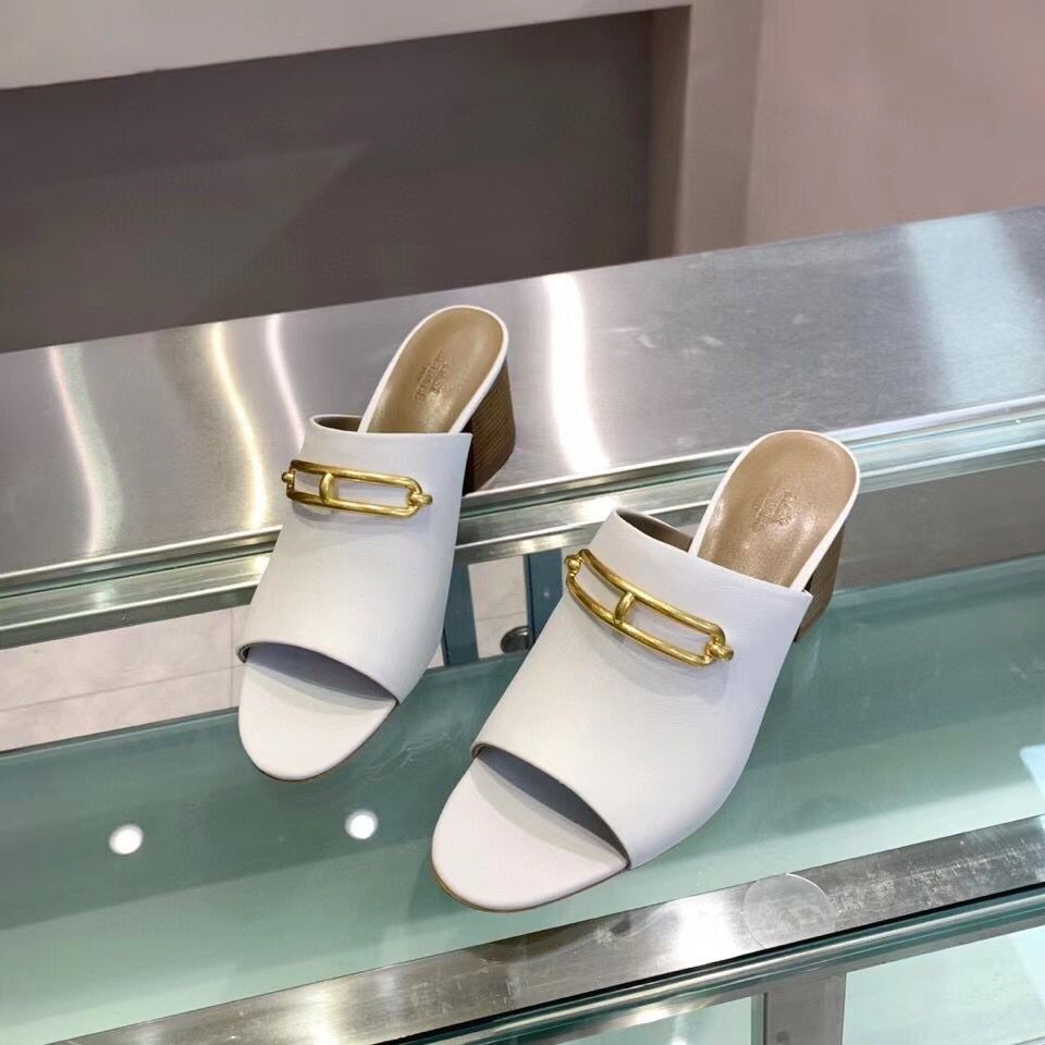 Hermes Camilla Mules 60MM In White Calfskin - Image 3
