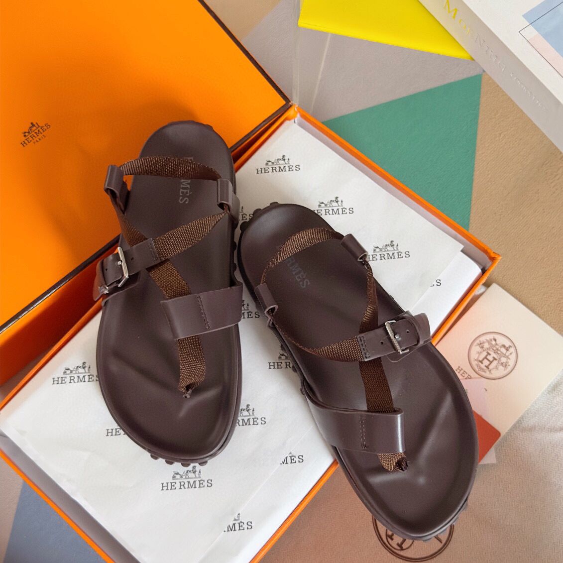 Hermes Inboard Sandals in Burgundy Leather and Ribbon - Image 3