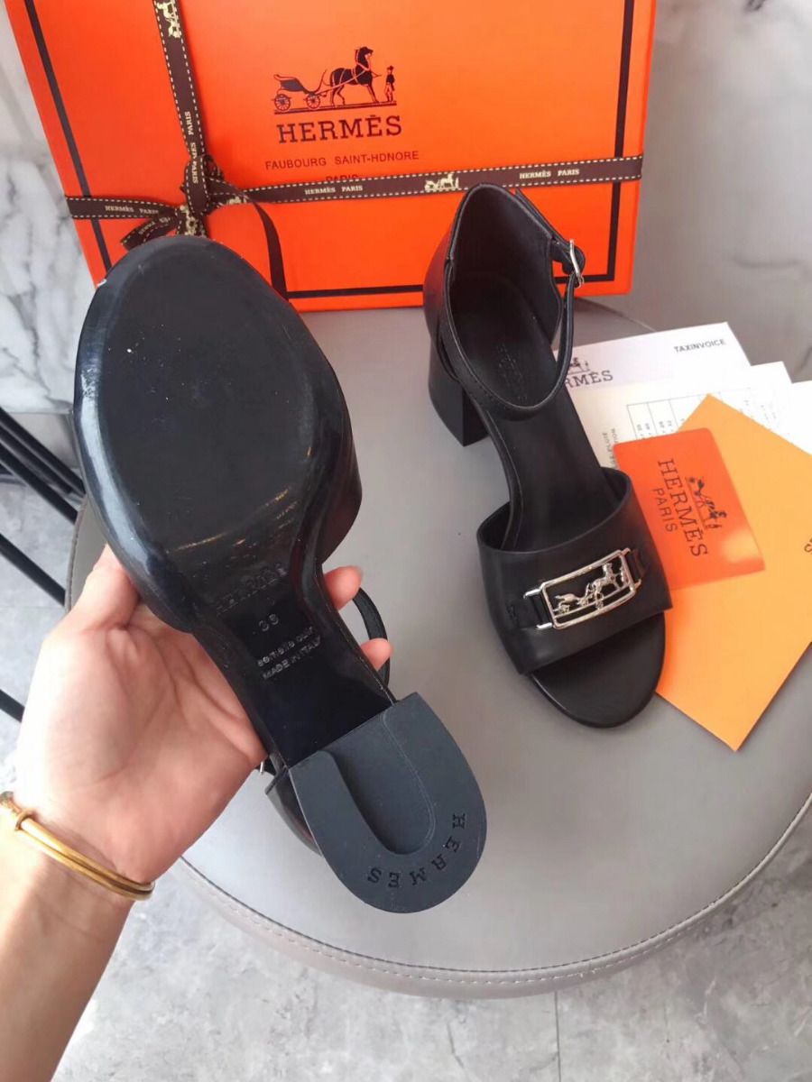 Hermes Viaggio 60MM Sandals In Black Leather - Image 8
