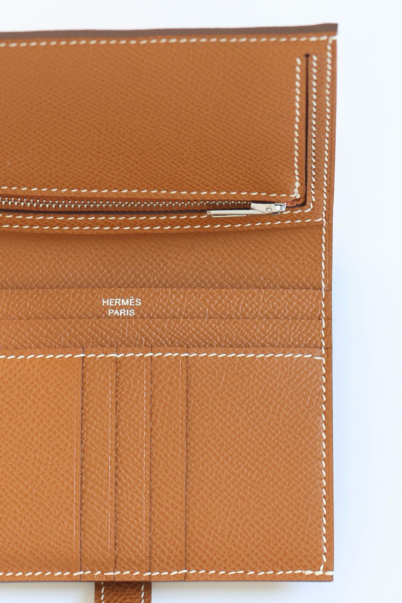 Hermes Bearn Compact Handmade Wallet in Gold Epsom Calfskin - Image 8